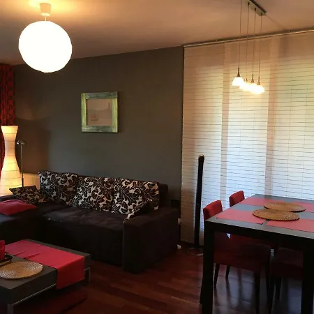 アパート Hong Kong ユラタ