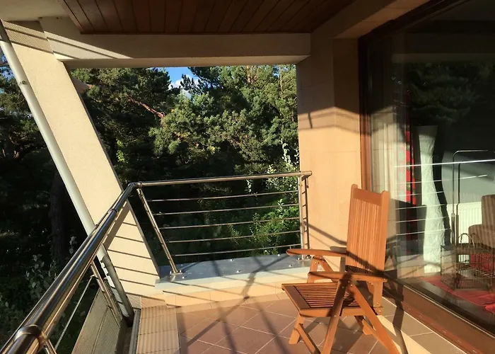 Hong Kong Apartman *