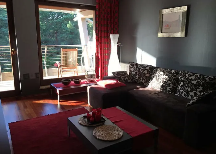 Hong Kong Apartman Jurata